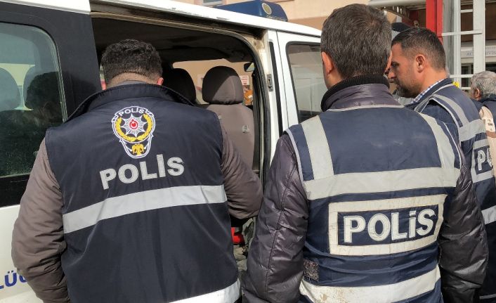 Gümüşhane merkezli 14 ilde FETÖ/PDY terör örgütüne yönelik gerçekleştirilen operasyonda