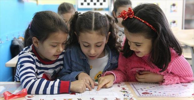 Okul öncesi, ilkokul, ortaokul ve liselerde okuyan yaklaşık 18 milyon