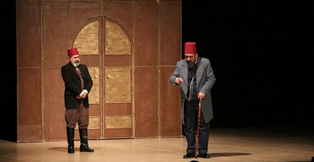 Sultan 2. Abdülhamid Han'ın şehzadelik günlerinden başlayıp son günlerine kadar