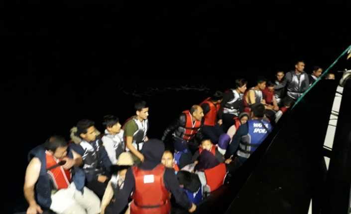 Yeni bir yaşam ümidiyle ülkelerinden yola çıkarak Türkiye üzerinden Avrupa’ya