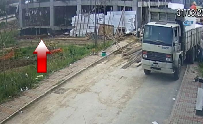 Bursa’da bir inşaatta meydana gelen göçükte 3 işçi yaralandı. 