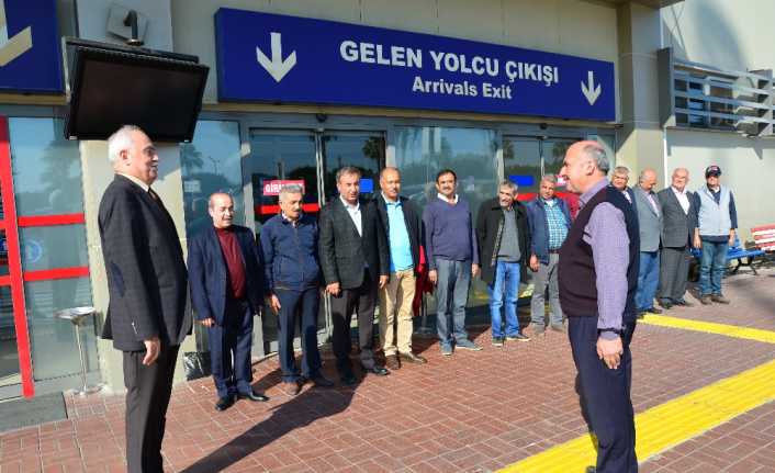 Ağrı’da 1982 yılında askerlik yapan 13 tertip ve komutanları, Adana’da
