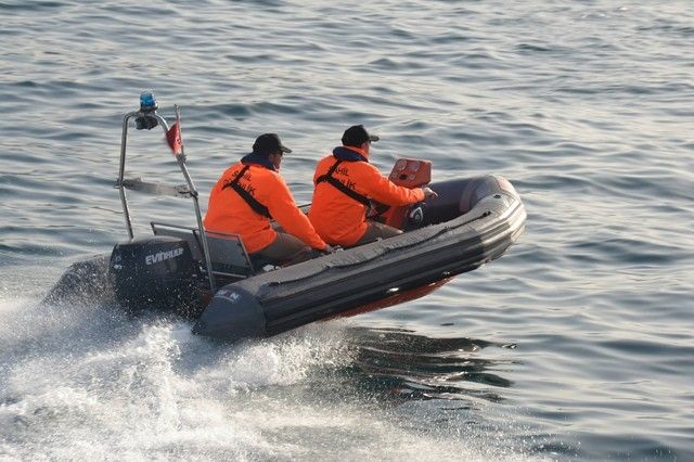 Balıkesir’in Ayvalık ilçesinde bir ihbarı değerlendiren Sahil Güvenlik Komutanlığı ekipleri