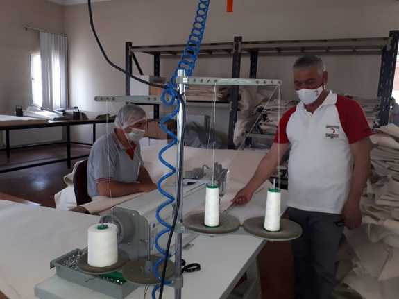 Türk Kızılayı Erzincan Şubesine bağlı Çadır Üretim atölyesi açıldığı günden