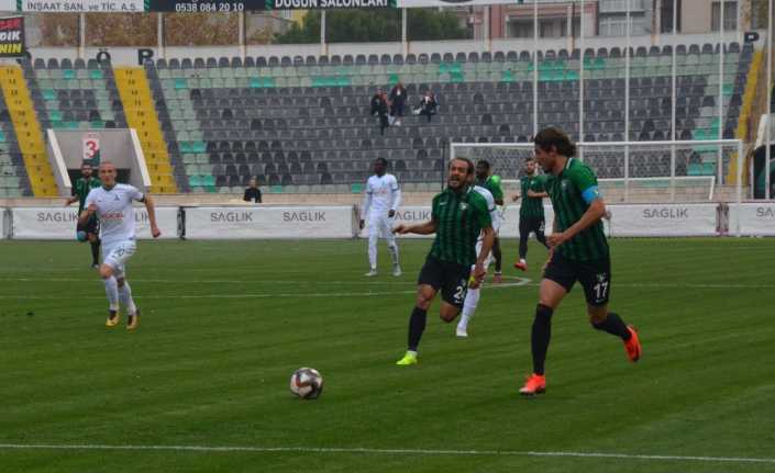 Spor Toto 1. Lig’in 13. haftasında Denizlispor, sahasında karşılaştığı Giresunspor’u