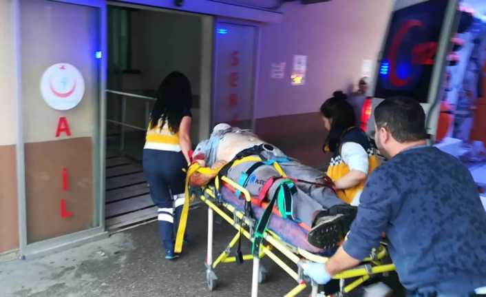 Kocaeli’nin Darıca ilçesinde tamirat için çıktığı 3 katlı binanın çatısından
