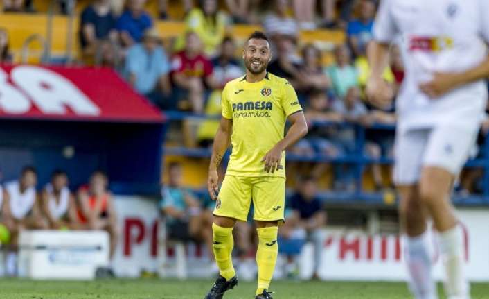 İspanyol futbolcu Santi Cazorla, yaşadığı ayak bileği sakatlığı sonrası 636