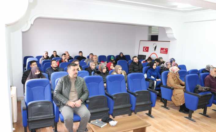 75 Kursiyer Tıbbi Aromatik Bitkiler Kursunu Başarıyla Tamamladı 75 Kursiyer Tıbbi Aromatik Bitkiler Kursunu Başarıyla Tamamladı