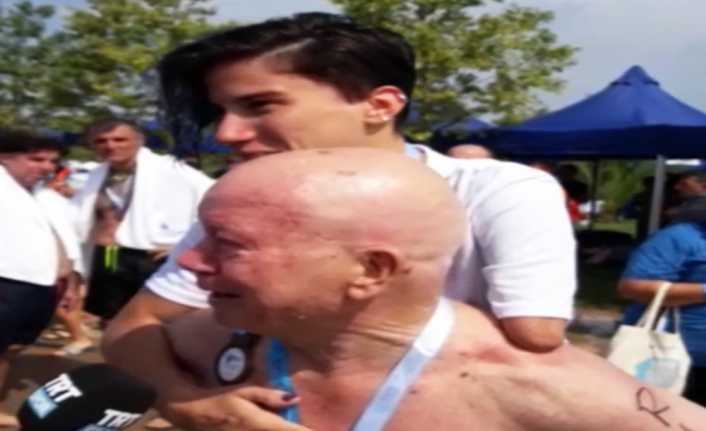 Uluslararası Su Sporları Festivali kapsamında bir araya gelen 76 yaşındaki