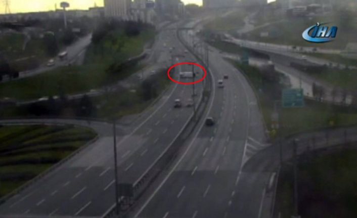 İstanbul’da çevik kuvvet otobüsünün devrilmesi sonucu 8 polisin yaralandığı kaza