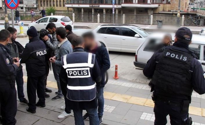 ’Türkiye Güven Huzur Uygulaması’nda  bin 589 aranan şahıs yakalanırken,