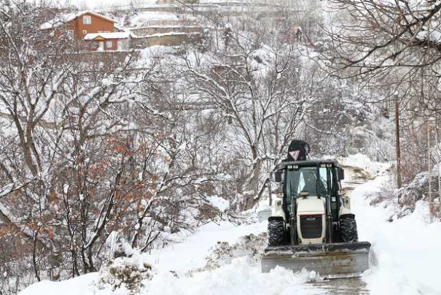 Erzincan ve çevresinde etkili olan kar yağışı ve tipi sebebiyle