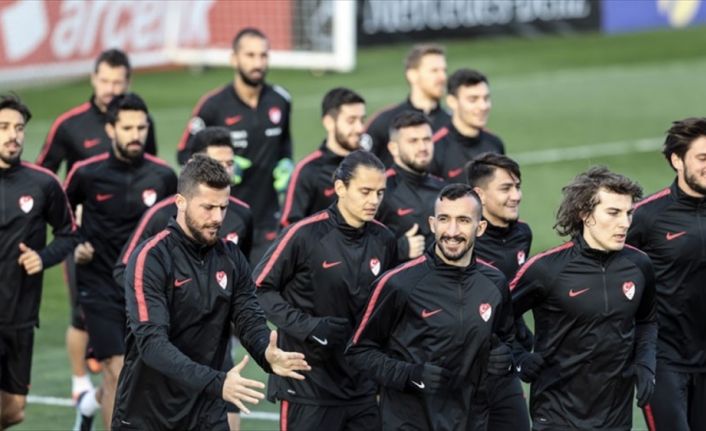 A Milli Futbol Takımı, hazırlık maçında yarın Antalya'da İrlanda Cumhuriyeti