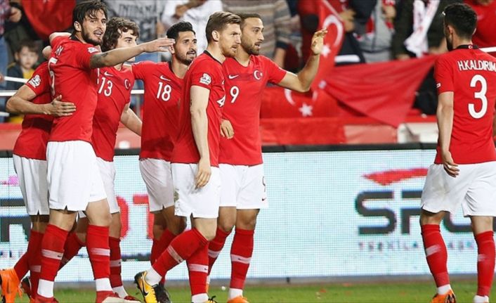 A Milli Futbol Takımı, ikinci hazırlık maçında yarın deplasmanda Karadağ