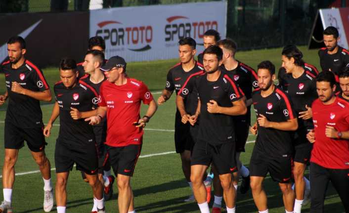 A Milli Futbol Takımı, UEFA Uluslar B Ligi 2. Grup’taki