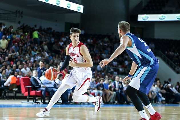 Çin’in ev sahipliğinde gerçekleştirilecek Dünya Şampiyonasına katılmak için hazırlık maçları