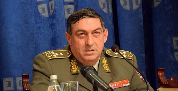 Sırbistan Savunma Bakanı Aleksandar Vulin, ABD'nin, Sırbistan Genelkurmay Başkanı Dikovic'in