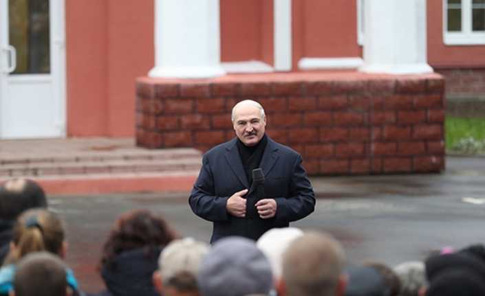Belarus Devlet Başkanı Aleksandr Lukaşenko, ABD’nin Polonya’ya askeri üs kurma