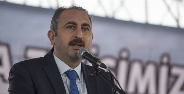 Adalet Bakanı Gül, "Biz bu toprakların, asla bir çakıl taşını