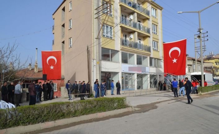 Afrin’de yürütülen arama tarama faaliyetleri sırasında el yapımı bombanın infilak