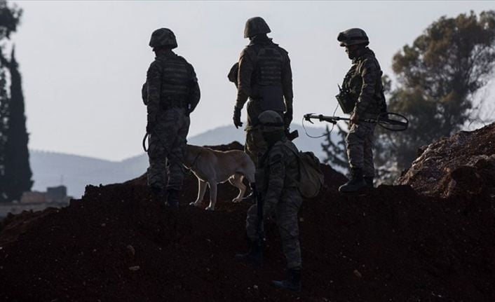 Afrin'de dün yürütülülen arama tarama faaliyetleri sırasında el yapımı patlayıcının