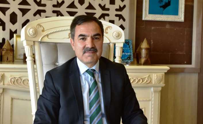 Ahlat Belediye Başkanı A. Mümtaz Çoban, Ahlat’ta yapılması planlanan ’Cumhurbaşkanlığı