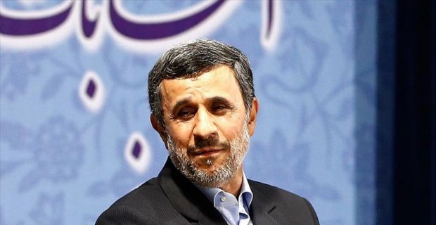 İran'ın eski cumhurbaşkanı Ahmedinejad, cezaevlerindeki şüpheli ölümlerle ilgili ülkenin lideri