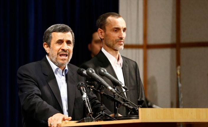 İran'ın eski cumhurbaşkanı Ahmedinejad,