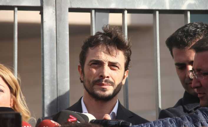 Ünlü şarkıcı Sıla Gençoğlu ile oyuncu Ahmet Kural arasında yaşanan