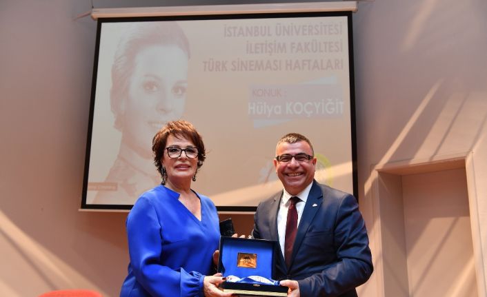 İstanbul Üniversitesi İletişim Fakültesi Türk Sineması Haftaları’na konuk olan Hülya