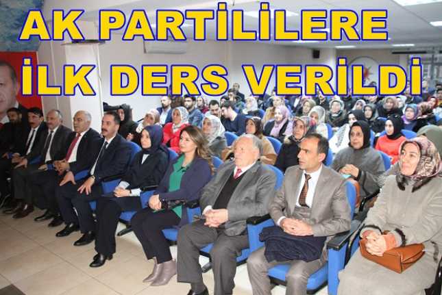 AK Parti Erzincan İl Başkanlığınca düzenlenen "AK Parti Siyaset Akademisi
