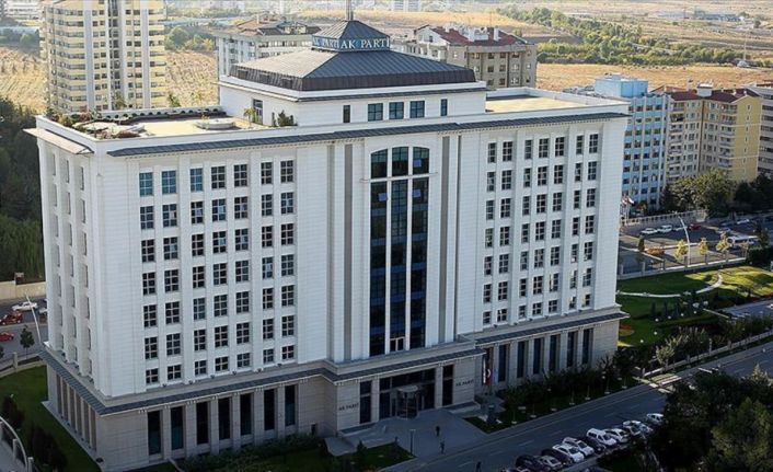 AK Parti İstanbul İl Başkanı Şenocak, "Genel Merkezimizle yapılan istişareler