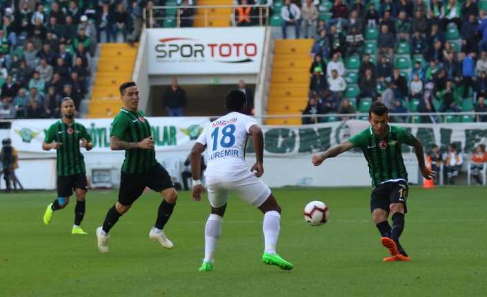 Spor Toto Süper Lig’in 11. haftasında Akhisarspor, sahasında ağırladığı Büyükşehir
