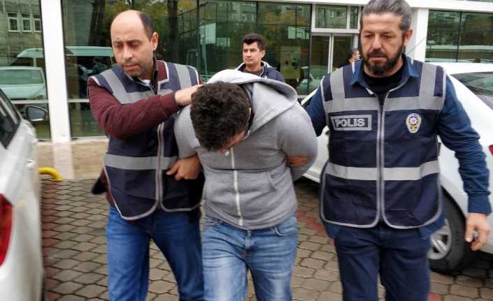 Samsun’da bir kişi arkadaşlarının da yardımıyla akrabası olan bir kişiye