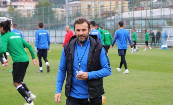 Çaykur Rizespor’da Teknik Direktör Okan Buruk, Sivasspor maçının kendileri için