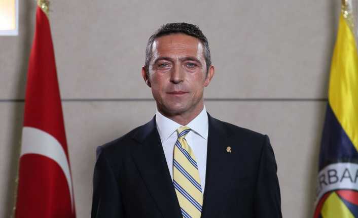 Fenerbahçe Spor Kulübü Başkanı Ali Koç, Teknik Direktör Ersun Yanal