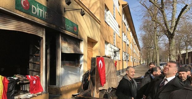 Almanya'daki Müslüman dernekler, ülkede son dönemde artan cami saldırıları konusunda