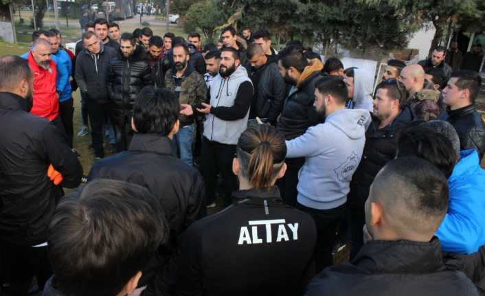 Spor Toto 1. Lig’de istikrarsız sonuçlar alan Altay’da bir grup