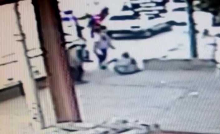Şanlıurfa’da husumetli olduğu amcasının oğlunu tabancayla vurarak ağır yaralayan şahıs,