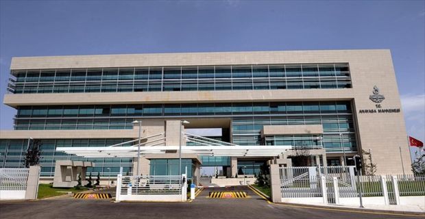 Anayasa Mahkemesi, CHP milletvekillerinin "Gelir Vergisi Kanunu ile Bazı Kanunlarda