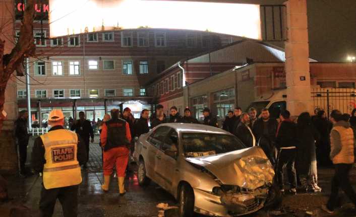 Ankara’da 4 aracın karıştığı zincirleme trafik kazasında 1 kişi hayatını