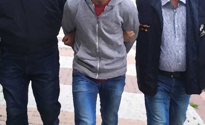 Ankara’da bir masaj salonuna düzenlenen fuhuş operasyonunda 5’i kadın 13