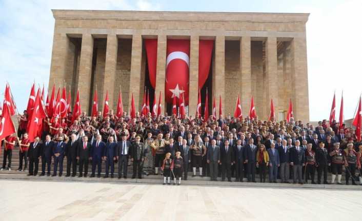 Ankara’nın başkent oluşunun 95. yıl dönümü kutlamaları Anıtkabir ziyareti ile