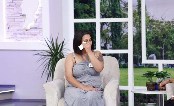 Haftaiçi her gün ATV ekranlarında yayınlanan Esra Erol’da isimli programda