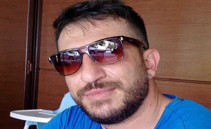 Antalya’da 13 yaşındaki çocuk, annesiyle sürekli tartıştığı gerekçesiyle babasını kanepede