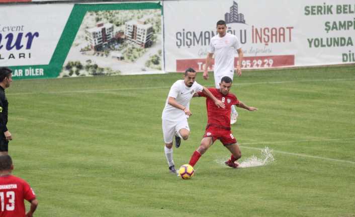 Antalyaspor, hazırlık maçında karşılaştığı Afganistan Milli Takımı’nı 1-0 yendi. 
