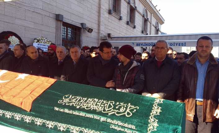 İstanbul Bayrampaşa’da aracında uğradığı silahlı saldırıda hayatını kaybeden taksici Nihat