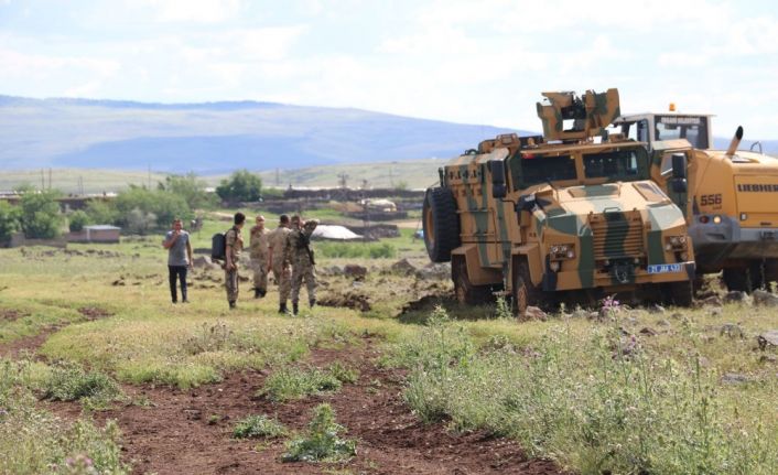 Diyarbakır’ın Ergani ilçesine bağlı Akçakale köyü kırsalında arazi anlaşmazlığı yüzünden
