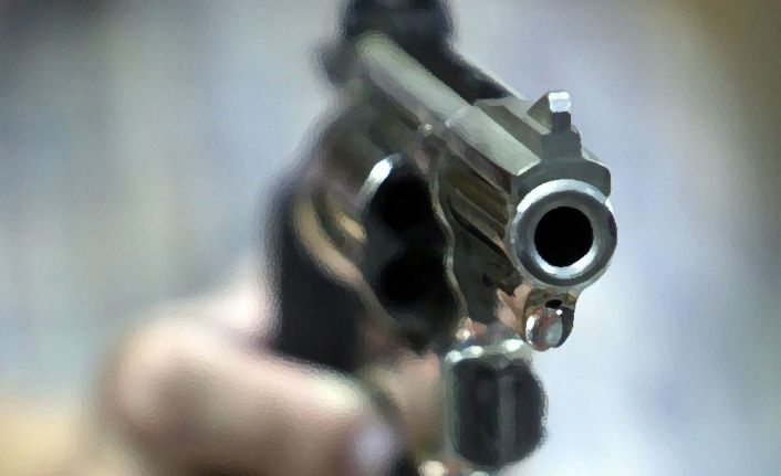Diyarbakır’ın Bağlar ilçesinde iki aile arasında arazi anlaşmazlığı nedeniyle çıkan