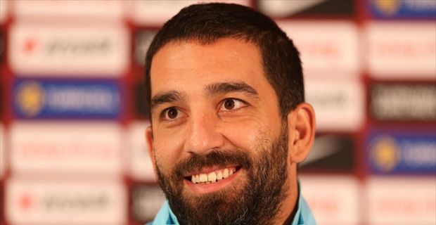 Medipol Başakşehir'in İspanya'nın Barcelona takımından kiraladığı milli futbolcu Arda Turan,